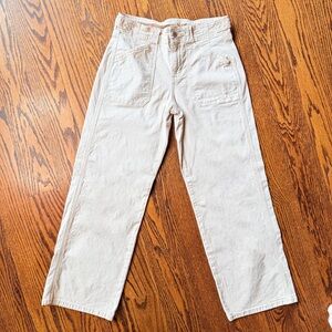 American Eagle Outfitters Cream Cropped Pants